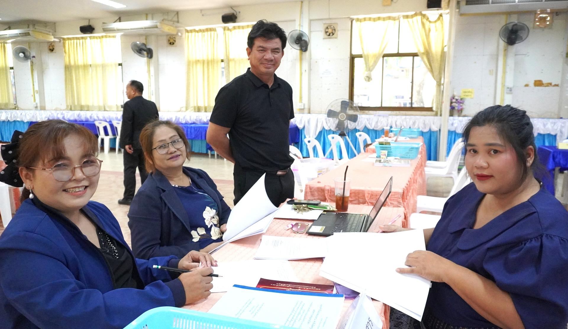 ภาพบรรยากาศการรับสมัครคัดเลือกบุคคลเพื่อบรรจุและแต่งตั้งเข้ารับราชการเป็นข้าราชการครูและบุคลากรทางการศึกษา ตำแหน่งครูผู้ช่วย กรณีที่มีความจำเป็นหรือมีเหตุพิเศษ สังกัด สพฐ. ปี พ.ศ. 2569 สพป.อุ